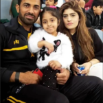 مشہور پاکستانی کرکٹرز کی اپنی اہلیہ کی ساتھ کچھ خوب صورت تصاویر7